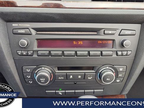 Used 2013 BMW 328i Convertible image 20