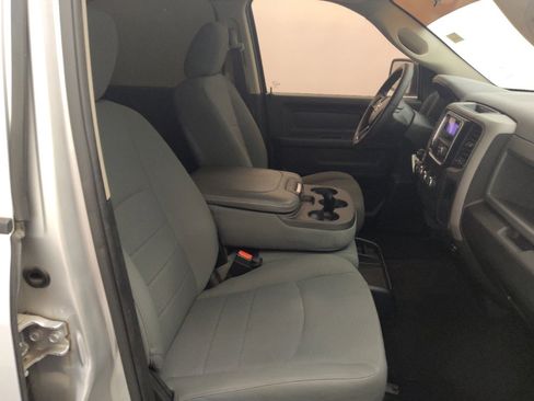 Used 2017 RAM 1500 Express AWD/4WD image 21