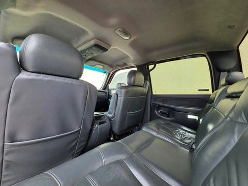 Used 2001 Chevrolet Silverado 2500 LS RWD image 12