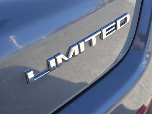 Used 2020 Jeep Compass Limited image 11