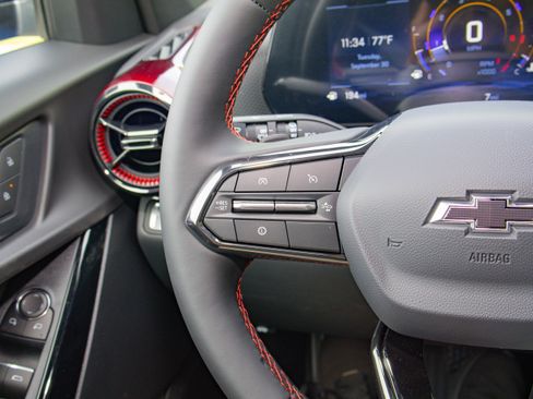 New 2026 Chevrolet Equinox RS w/ LPO, Floor Liner Package image 21