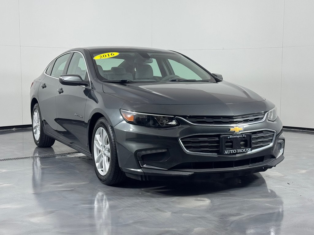 Used 2016 Chevrolet Malibu LT FWD image 3