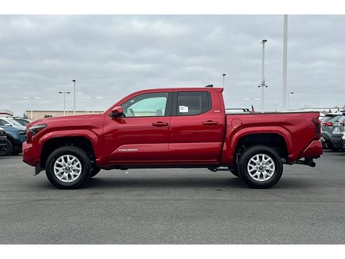 Used 2026 Toyota Tacoma SR5 AWD/4WD image 6