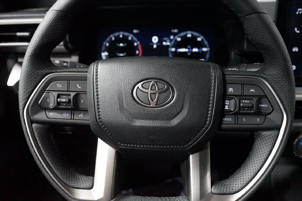 New 2026 Toyota Tacoma TRD Off-Road AWD/4WD image 13