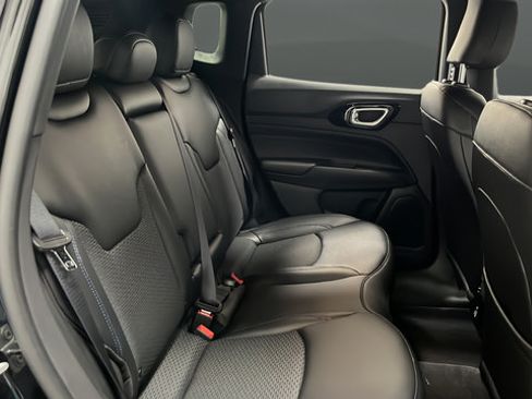 New 2026 Jeep Compass Latitude AWD/4WD image 24