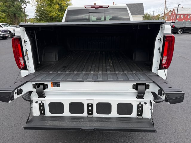 Certified 2024 GMC Sierra 1500 AT4 w/ Technology Package AWD/4WD image 26