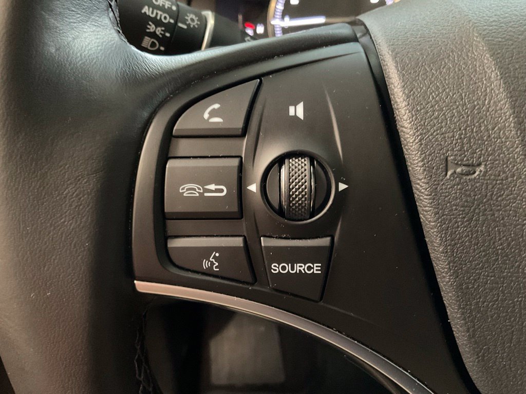 Certified 2020 Acura MDX w/ Technology Package AWD/4WD image 13