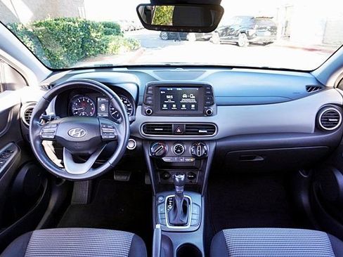 Used 2020 Hyundai Kona SEL Plus FWD image 19