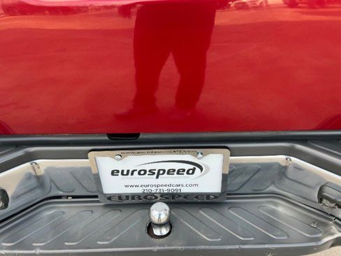 Used 2017 Nissan Frontier SV image 16