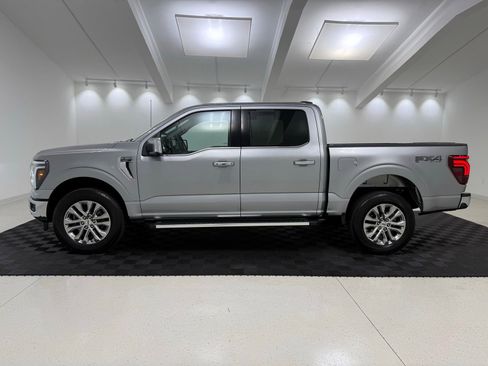 Used 2025 Ford F150 Lariat w/ Equipment Group 501A Mid AWD/4WD image 4