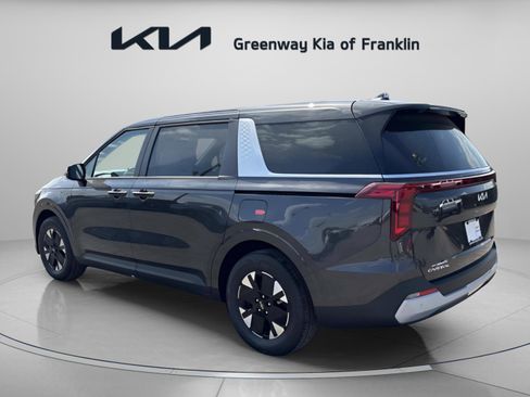 New 2026 Kia Carnival LXS FWD image 5