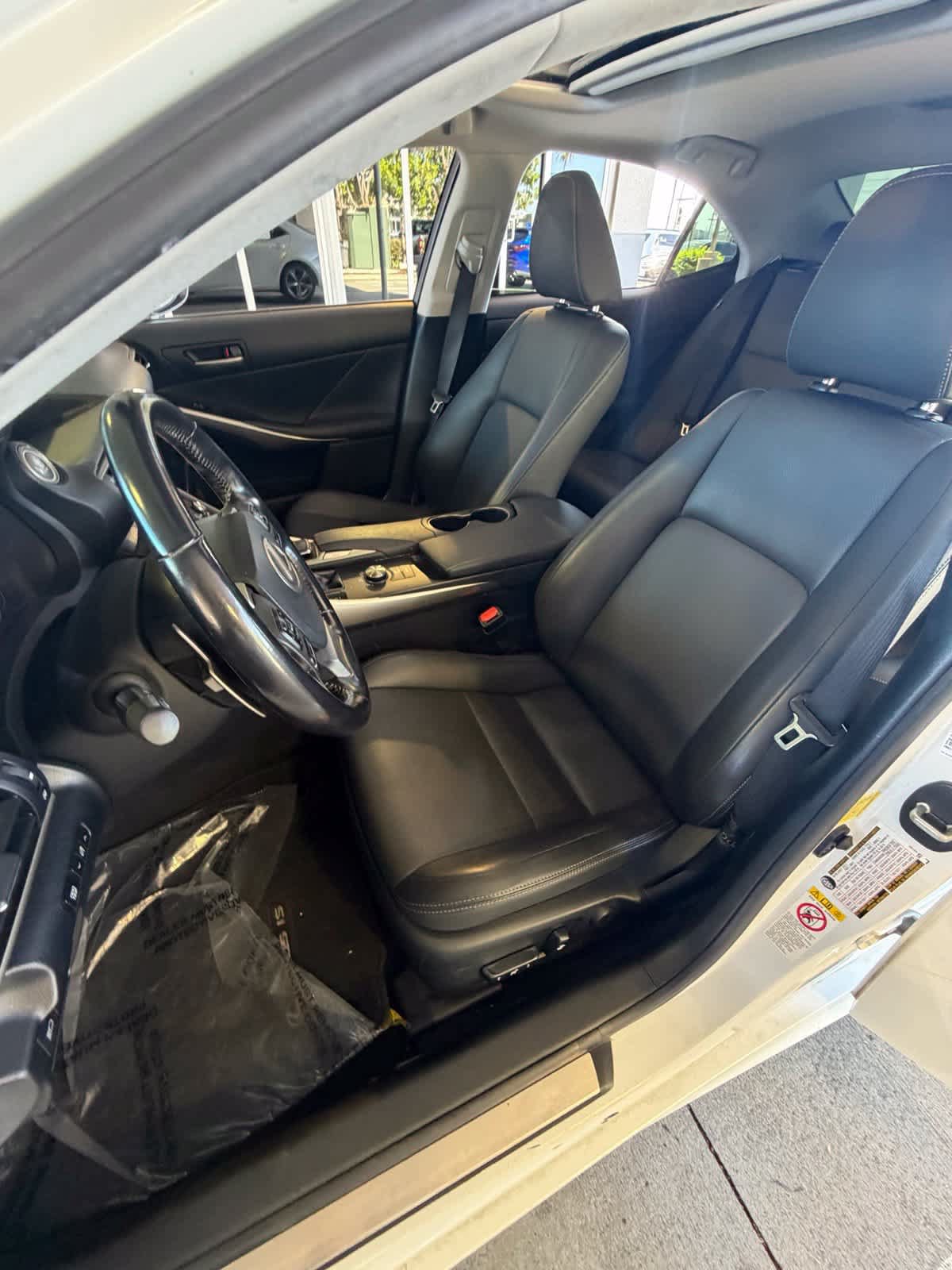 Used 2017 Lexus IS 200t w/ Navigation System Package RWD image 15