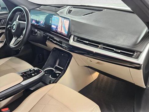 Certified 2024 BMW X1 xDrive28i w/ Technology Package image 23