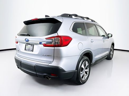Used 2023 Subaru Ascent Premium w/ Convenience Package image 9