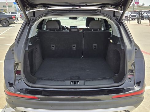 Used 2021 Lincoln Corsair Reserve w/ Elements Package image 12