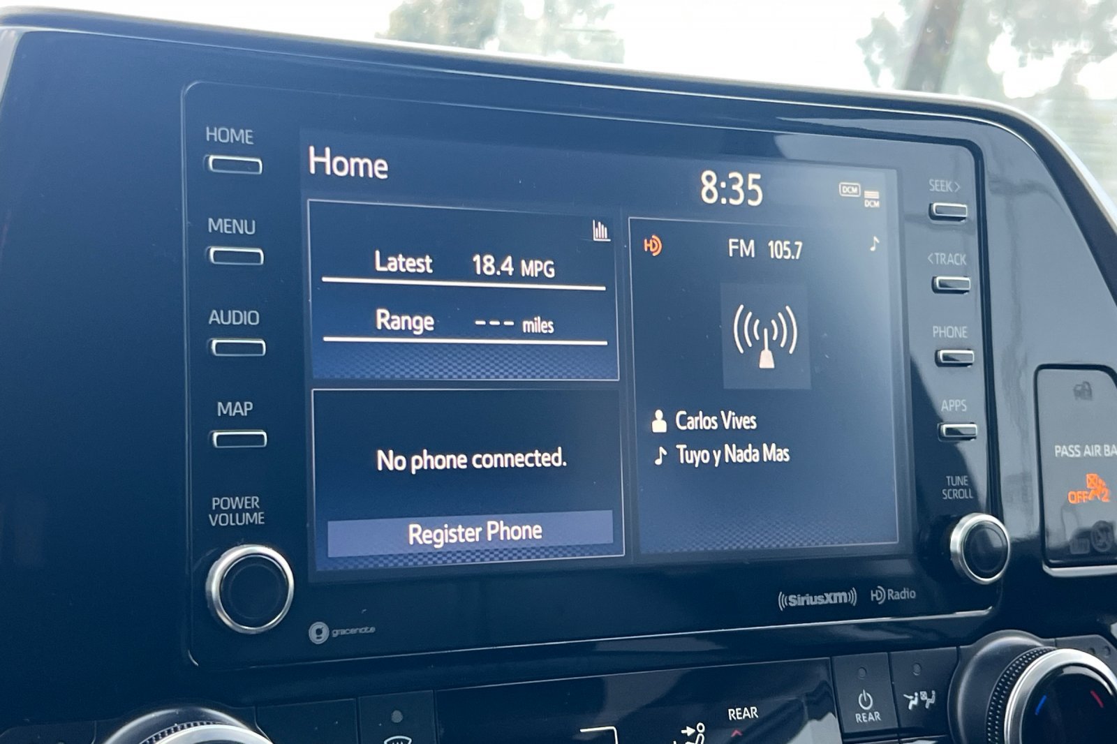 Certified 2022 Toyota Highlander XLE AWD/4WD image 19