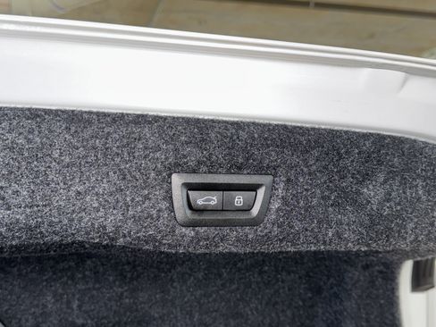 Used 2026 BMW 530i RWD image 14