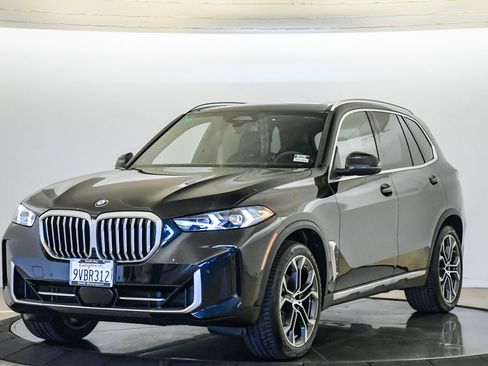 Used 2026 BMW X5 xDrive40i w/ Premium Package AWD/4WD image 1