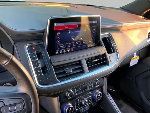 Used 2021 GMC Yukon SLT w/ SLT Premium Package RWD image 6