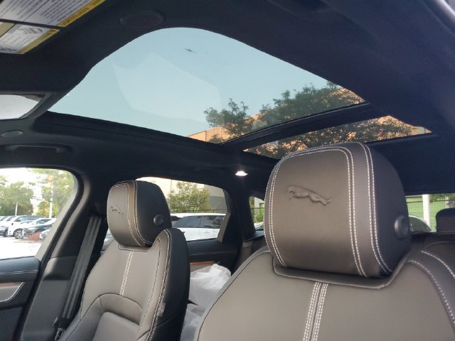 New 2026 Jaguar F-PACE R-Dynamic S AWD/4WD image 21