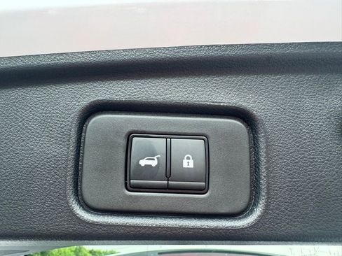 New 2026 Nissan Pathfinder Platinum AWD/4WD image 18