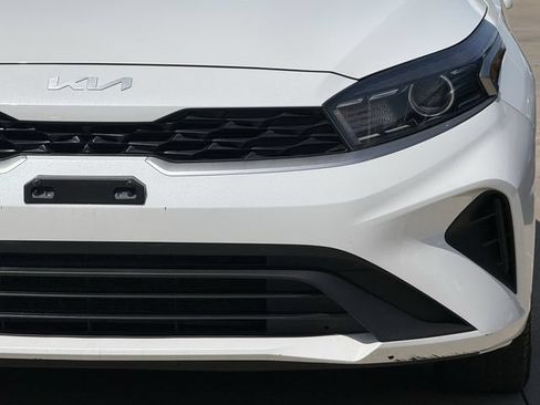 Used 2022 Kia Forte LXS FWD image 8