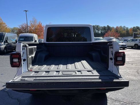 New 2026 Jeep Gladiator Rubicon AWD/4WD image 30