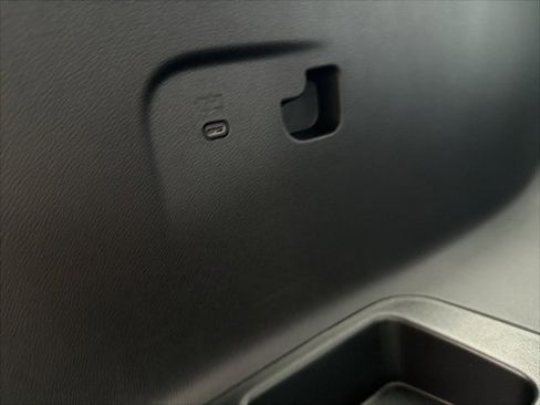 New 2026 Chevrolet Traverse Z71 image 30