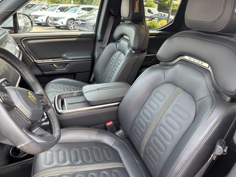 Used 2025 Rivian R1T Adventure AWD/4WD image 13