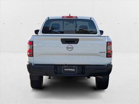 New 2026 Nissan Frontier S image 7