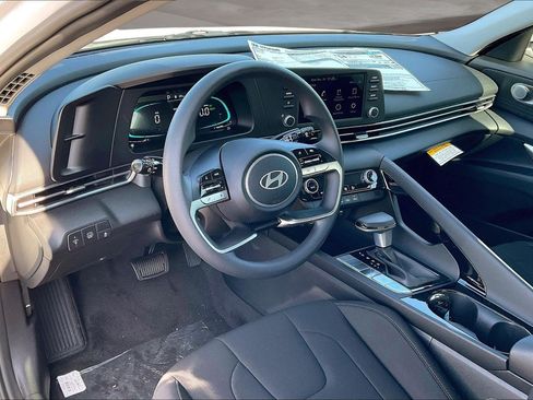 New 2026 Hyundai Elantra Blue image 7