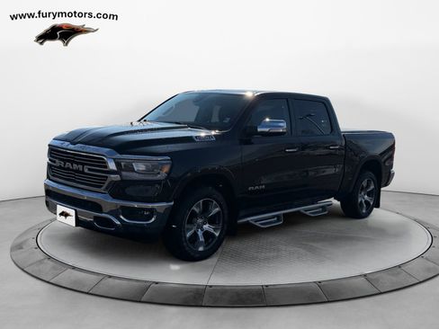 Used 2020 RAM 1500 Laramie AWD/4WD image 7