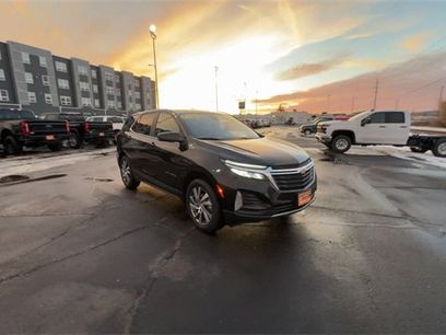 Used 2022 Chevrolet Equinox LT
