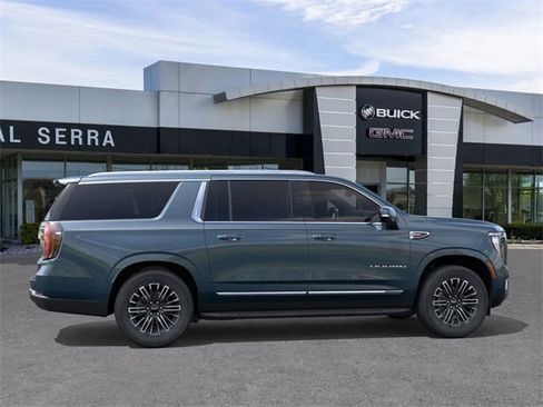 New 2026 GMC Yukon XL Elevation w/ Elevation Premium Package image 5