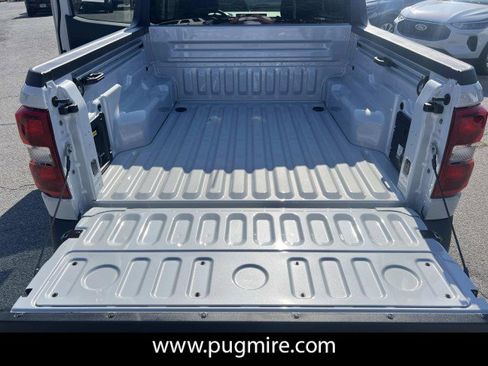 New 2025 Ford Maverick XLT w/ XLT Luxury Package image 16