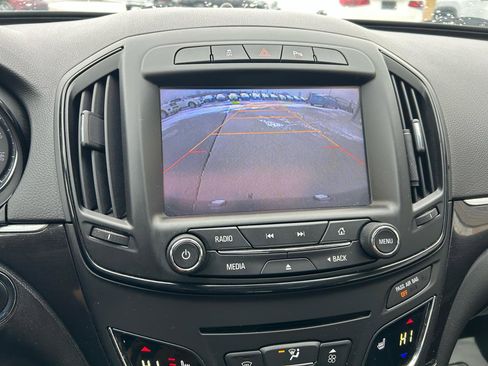 Used 2015 Buick Regal Premium w/ Experience Buick Package image 22