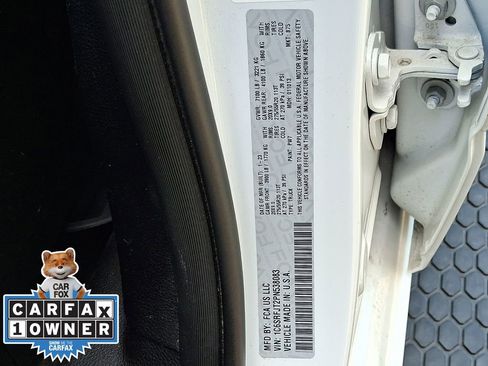 Used 2023 RAM 1500 Laramie AWD/4WD image 26