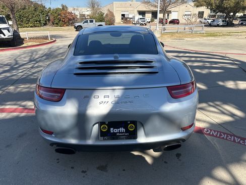Used 2015 Porsche 911 Carrera image 5