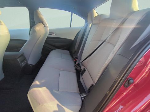 Used 2026 Toyota Corolla SE FWD image 19