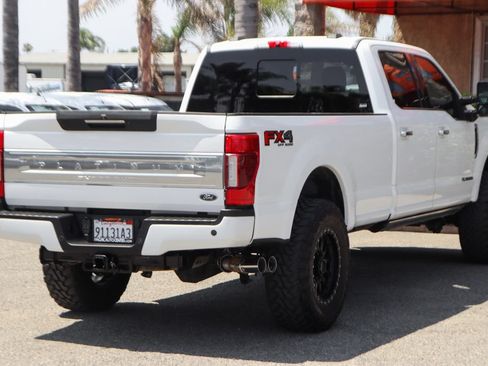 Used 2020 Ford F350 Platinum AWD/4WD image 11