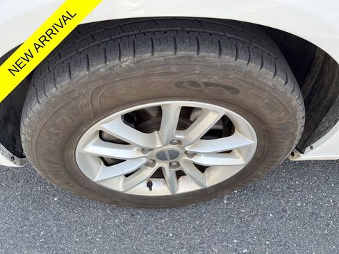 Used 2020 Dodge Grand Caravan SXT image 11