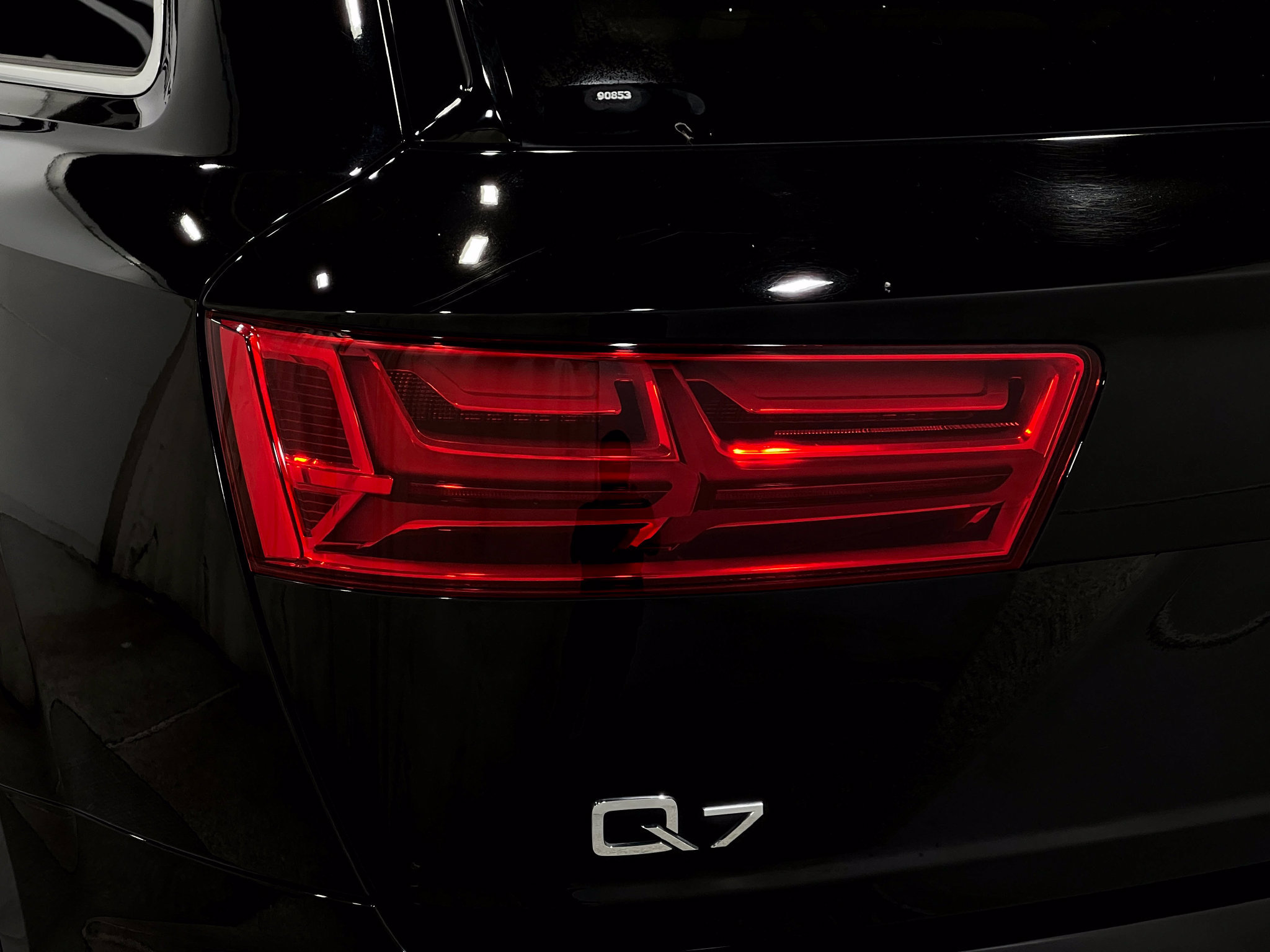 Used 2018 Audi Q7 3.0T Prestige w/ Prestige Package AWD/4WD image 36