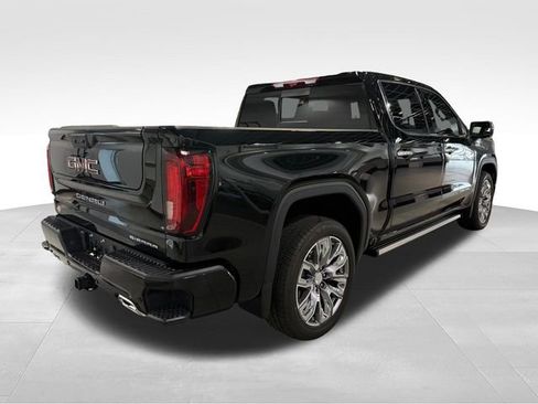 Used 2026 GMC Sierra 1500 Denali AWD/4WD image 7