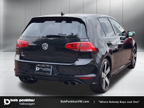 Used 2016 Volkswagen Golf R 4-Door AWD/4WD image 25