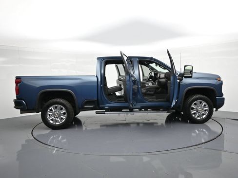 Used 2024 Chevrolet Silverado 3500 High Country w/ Z71 Off-Road Package AWD/4WD image 23