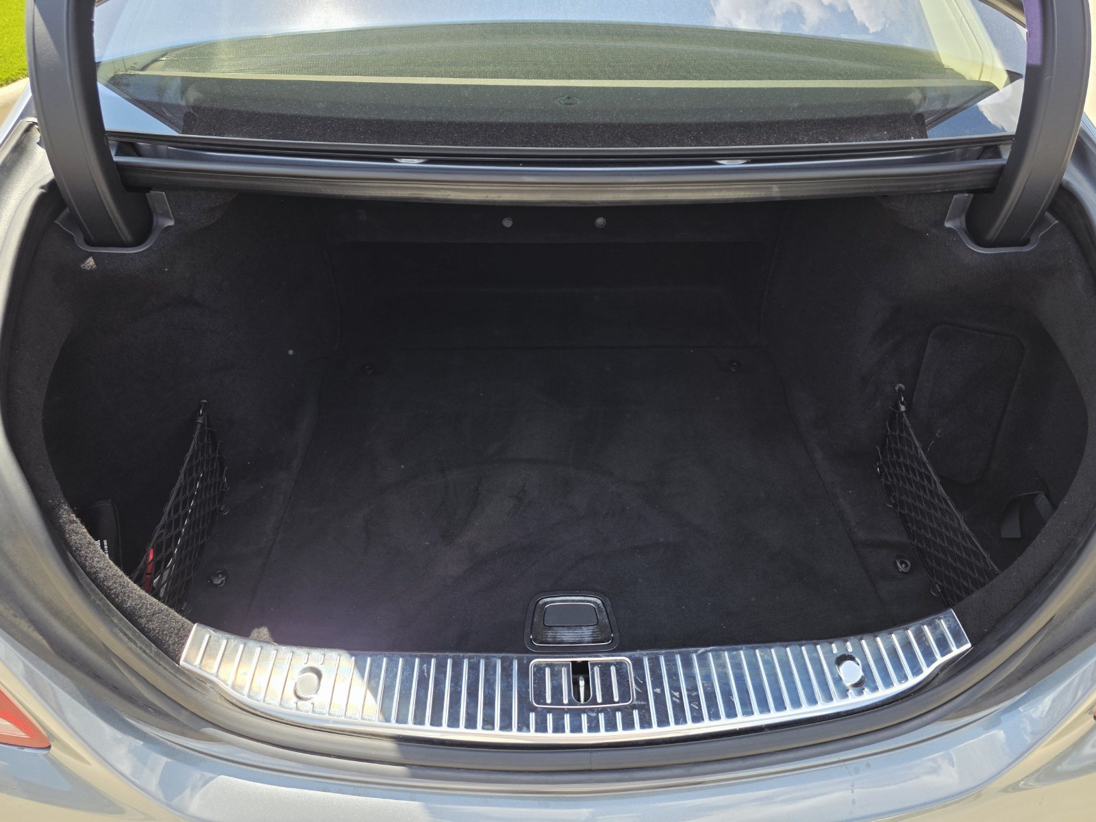 Used 2016 Mercedes-Benz S 550 Sedan image 18