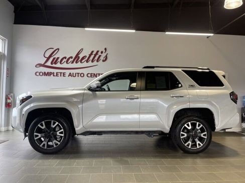 Used 2025 Toyota 4Runner TRD Sport image 1