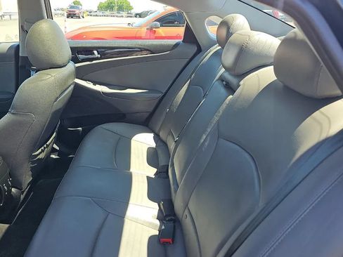 Used 2012 Hyundai Sonata Limited w/ Navigation Pkg FWD image 6