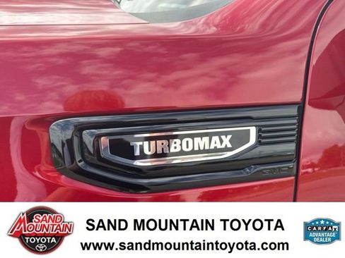 Used 2024 GMC Sierra 1500 Elevation AWD/4WD image 9