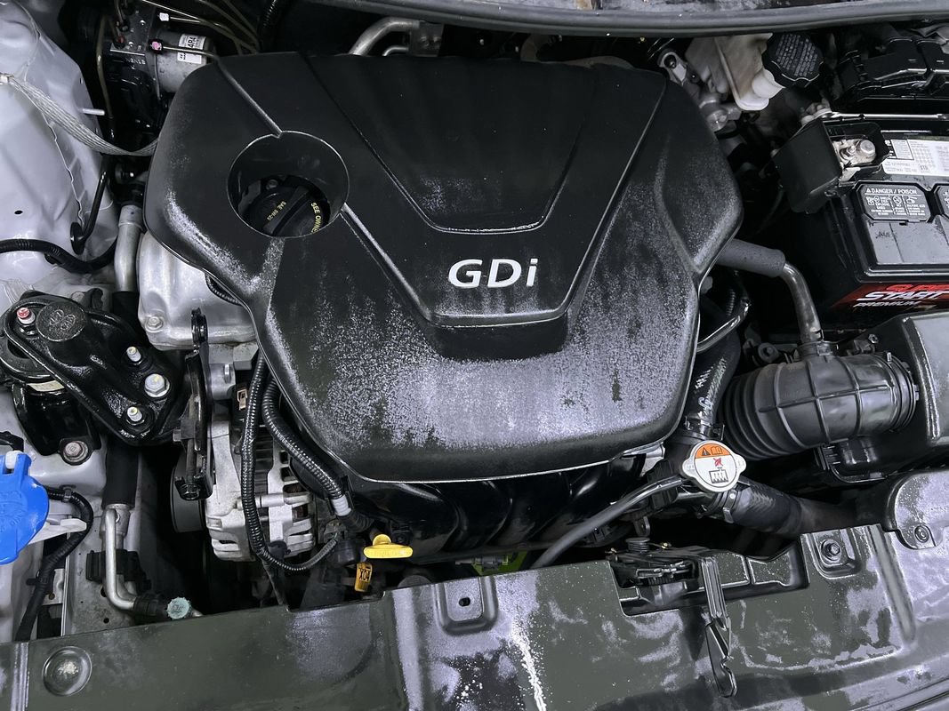 Used 2014 Hyundai Accent GLS FWD image 27